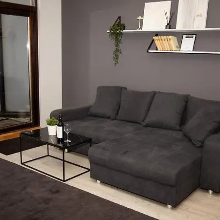 Modern Beach Condo, Old Town 15min, Prime Location Apartmán Tallinn